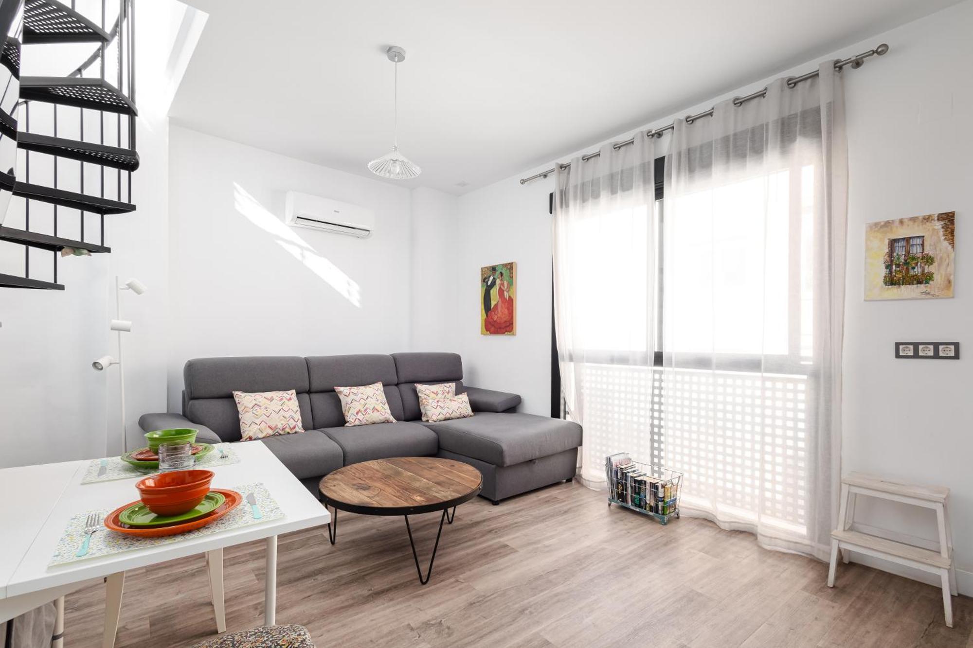 Historic Centre + Rooftop + Parking Apartament